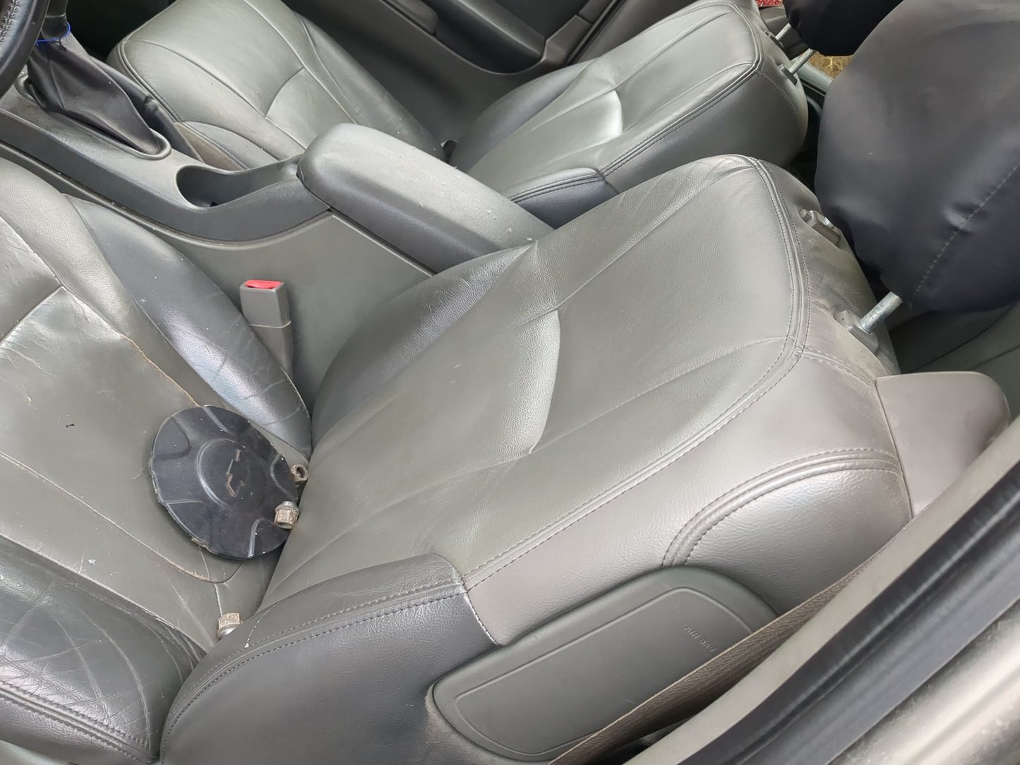 2002 Chevrolet Trailblazer Driver Front Seat Oem - Oemusedautoparts1.com