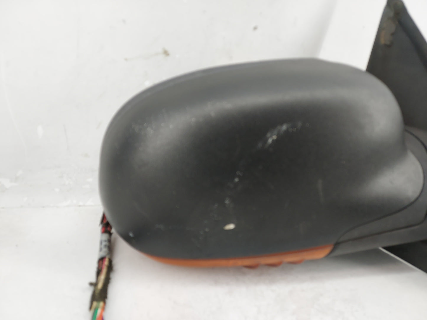 2002-2006 Chevrolet Trailblazer Passenger Side View Mirror - Right Door Mirror OEM Used - Oemusedautoparts1.com