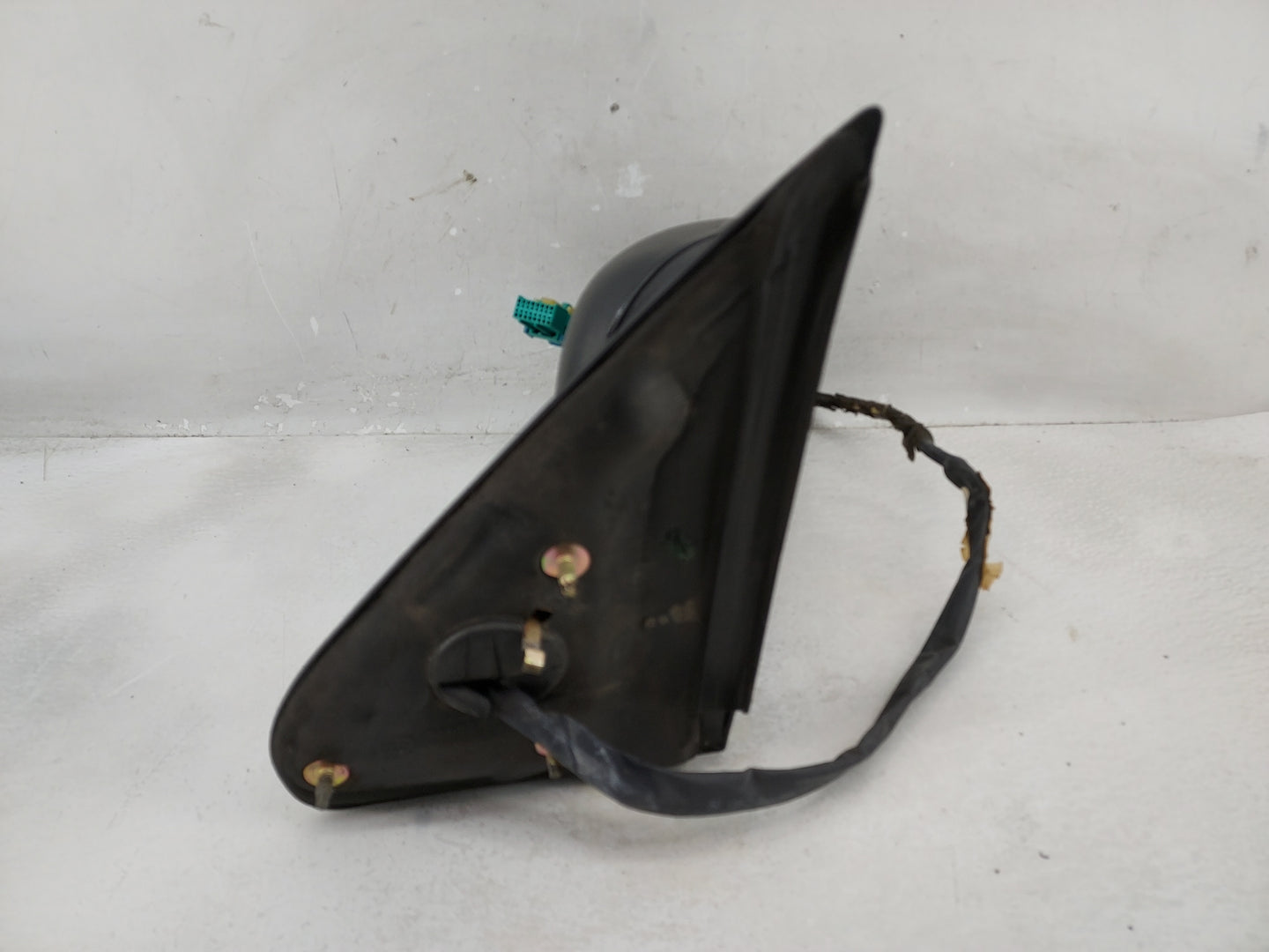 2002-2006 Chevrolet Trailblazer Passenger Side View Mirror - Right Door Mirror OEM Used - Oemusedautoparts1.com