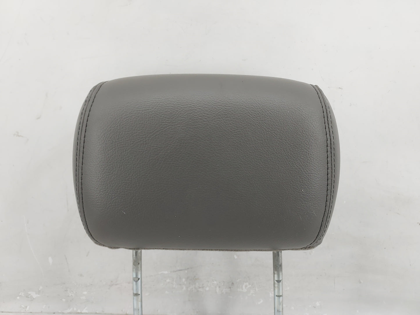 2002 Chevrolet Trailblazer Headrest Head Rest Front Driver Passenger Seat Fits OEM Used Auto Parts - Oemusedautoparts1.com
