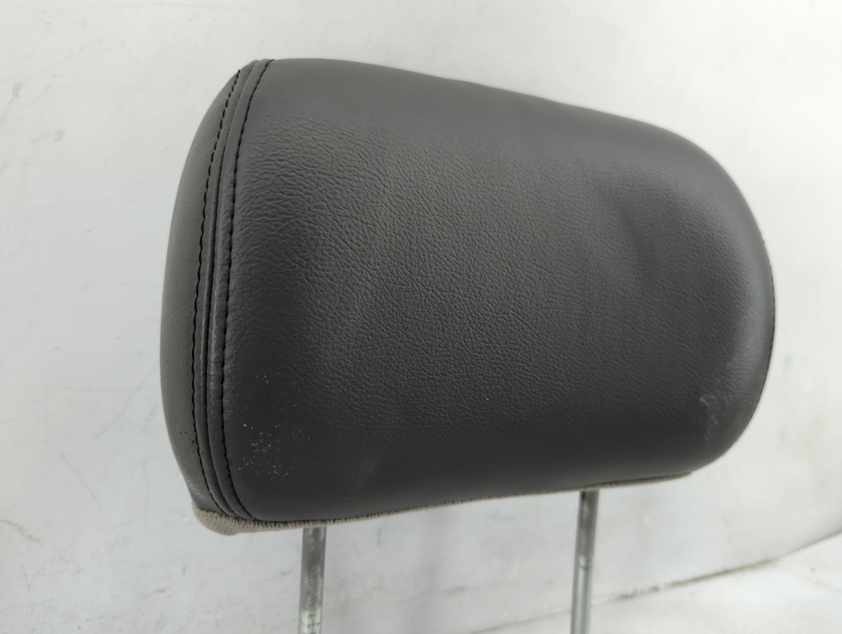 Head Rests 2002 CHEVROLET TRAILBLAZER - Oemusedautoparts1.com