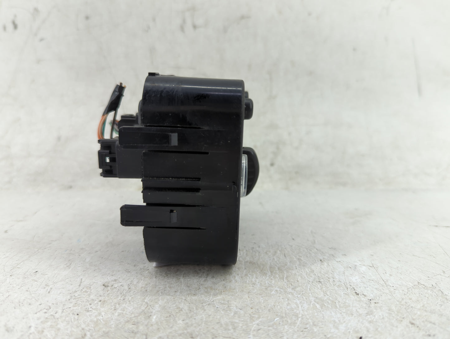 2002 Chevrolet Trailblazer Headlight Head Light Switch Lamp Control - Oemusedautoparts1.com
