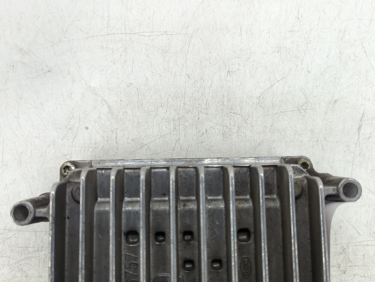 2002 Chevrolet Trailblazer PCM Engine Control Computer ECU ECM PCU OEM P/N:12223160 Fits OEM Used Auto Parts - Oemusedautopa