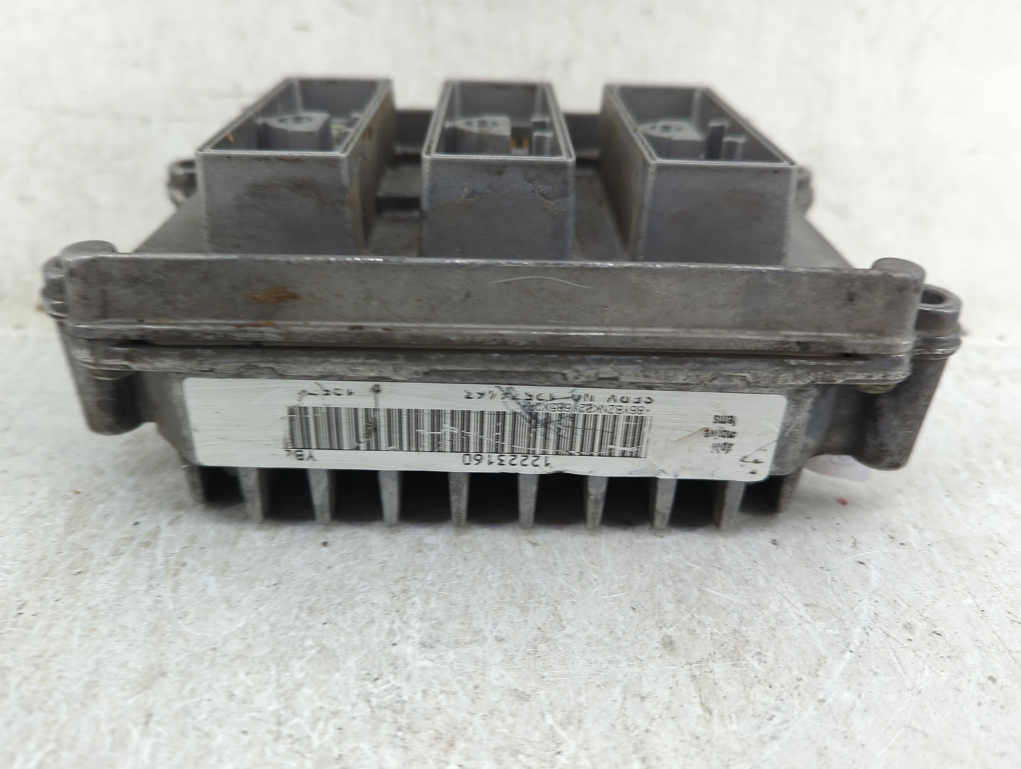 2002 Chevrolet Trailblazer PCM Engine Control Computer ECU ECM PCU OEM P/N:12223160 Fits OEM Used Auto Parts - Oemusedautopa