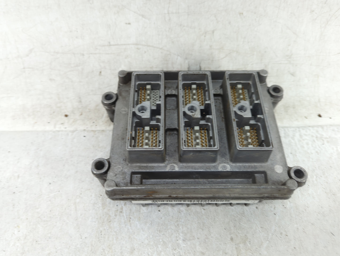 2002 Chevrolet Trailblazer PCM Engine Control Computer ECU ECM PCU OEM P/N:12223160 Fits OEM Used Auto Parts - Oemusedautopa