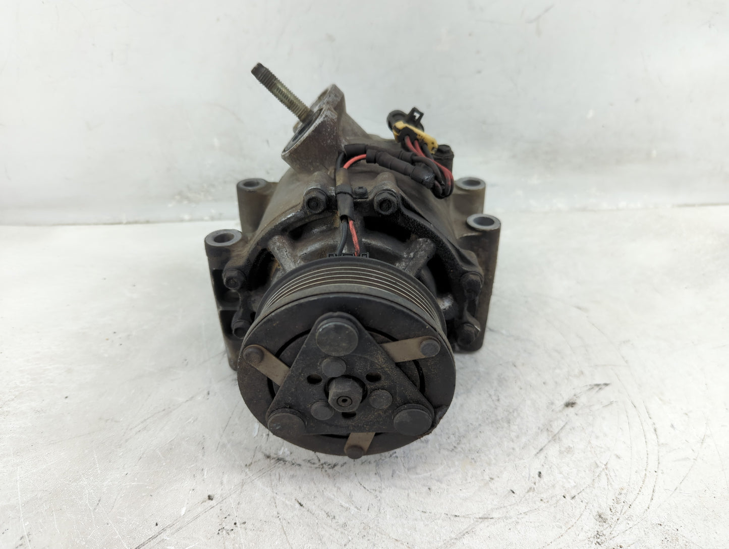 2002-2007 Chevrolet Trailblazer Air Conditioning A/c Ac Compressor Oem - Oemusedautoparts1.com