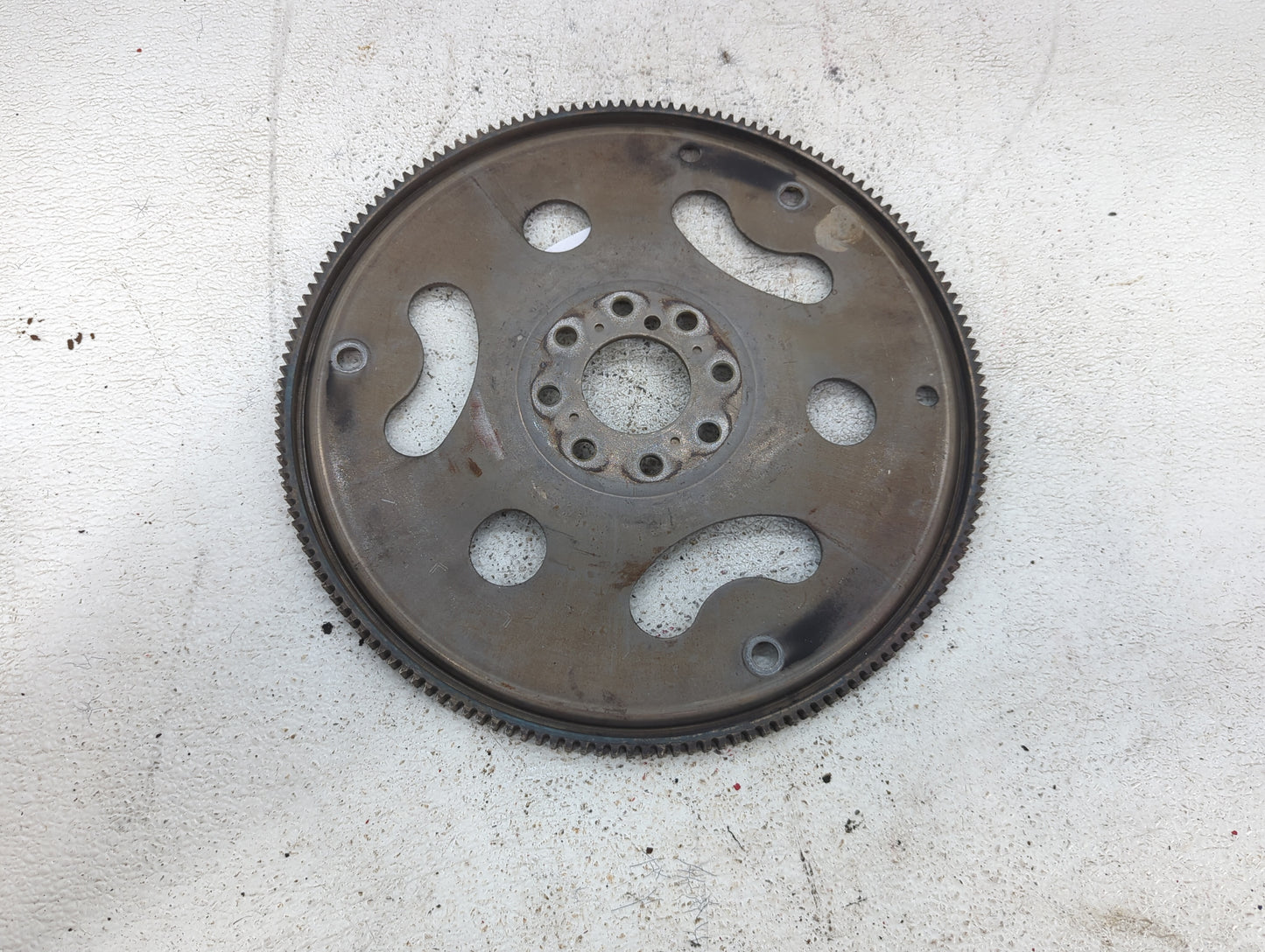 2002-2008 Chevrolet Trailblazer Transmission Flywheel Flexplate Fits Fits 2002 2003 2004 2005 2006 2007 2008 OEM Used Auto P