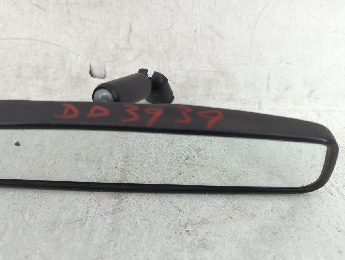 2002 Chevrolet Trailblazer Interior Rear View Mirror Replacement OEM P/N:E8011083 Fits OEM Used Auto Parts - Oemusedautopart