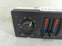 2002 Chevrolet Trailblazer Climate Control Module Temperature AC/Heater Replacement P/N:15195382 Fits OEM Used Auto Parts - 