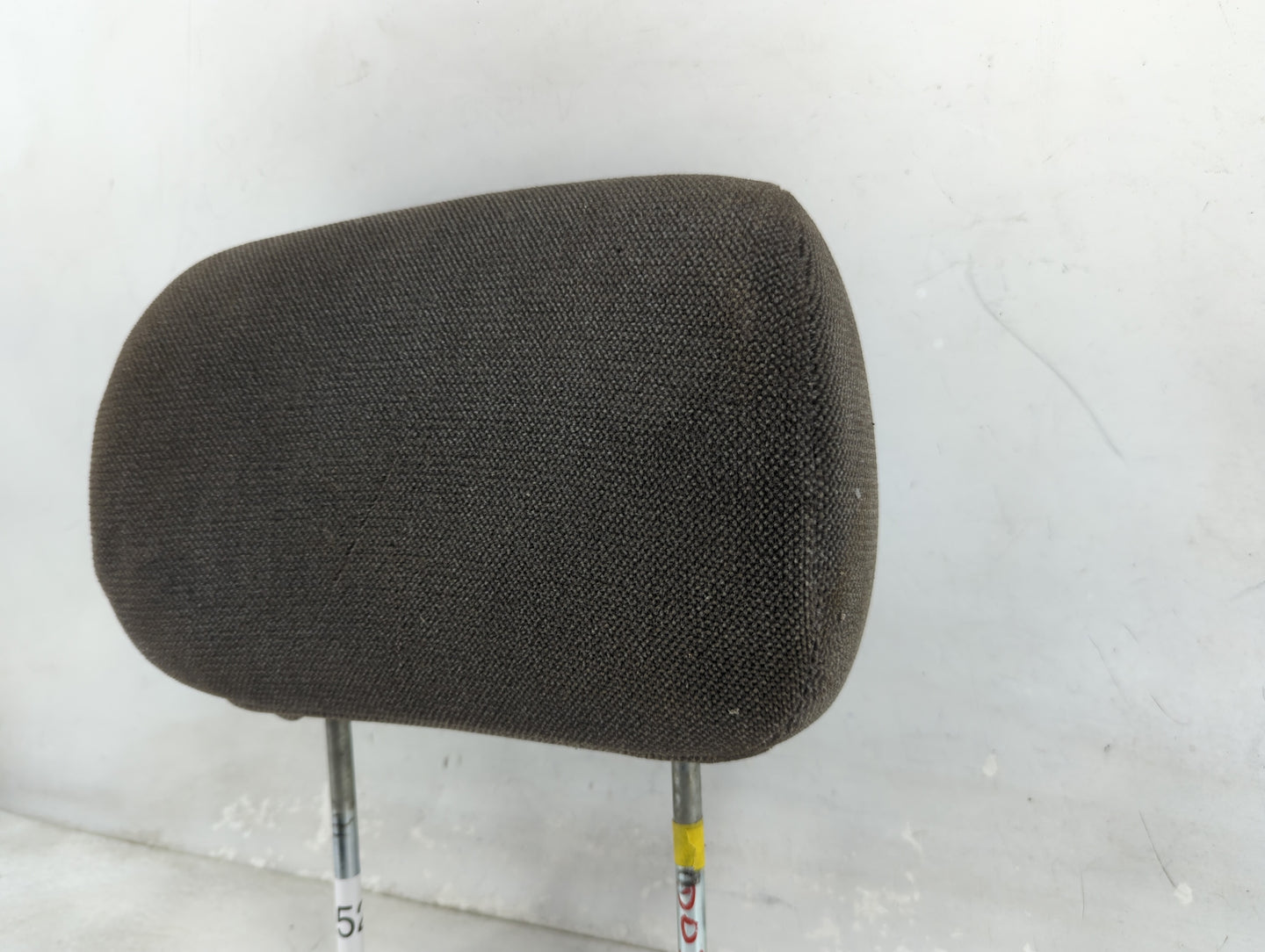 2002 Chevrolet Trailblazer Headrest Head Rest Front Driver Seat Black - Oemusedautoparts1.com