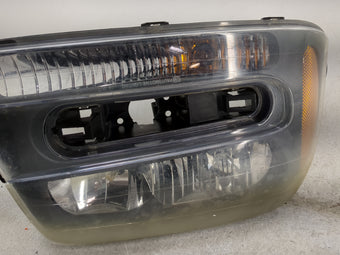 compare product 2002 Chevrolet Trailblazer Passenger Right Oem Head Light Headlight Lamp 1459044