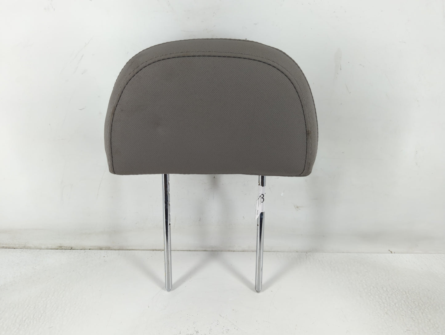 2002 Chevrolet Trailblazer Headrest Head Rest Front Driver Passenger Seat Fits OEM Used Auto Parts - Oemusedautoparts1.com