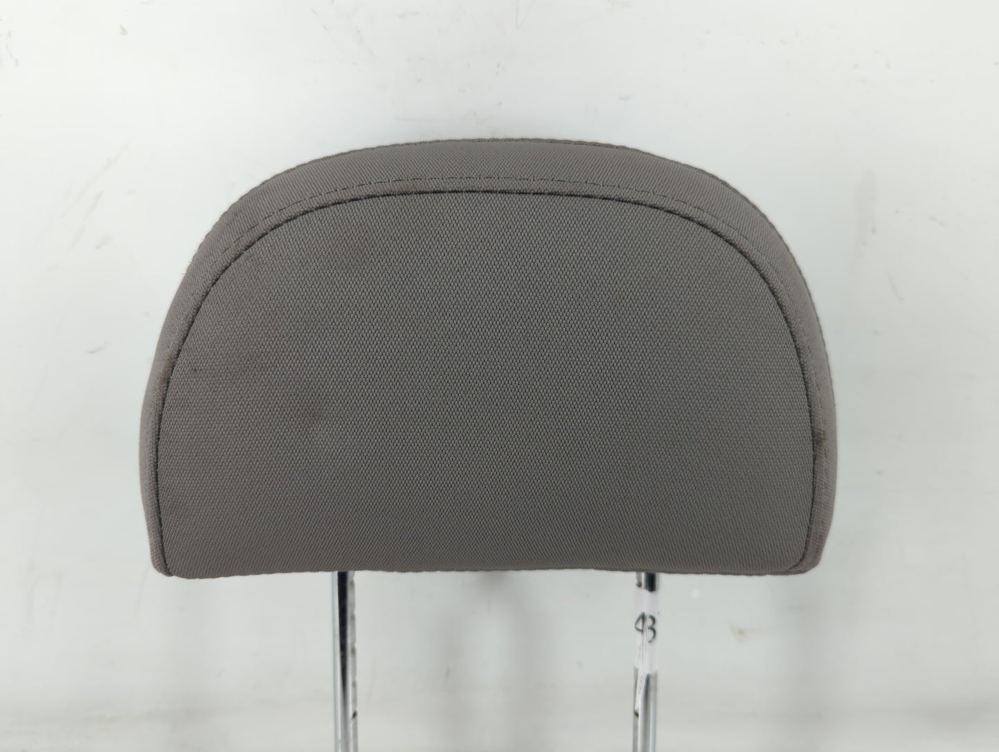 2002 Chevrolet Trailblazer Headrest Head Rest Front Driver Passenger Seat Fits OEM Used Auto Parts - Oemusedautoparts1.com