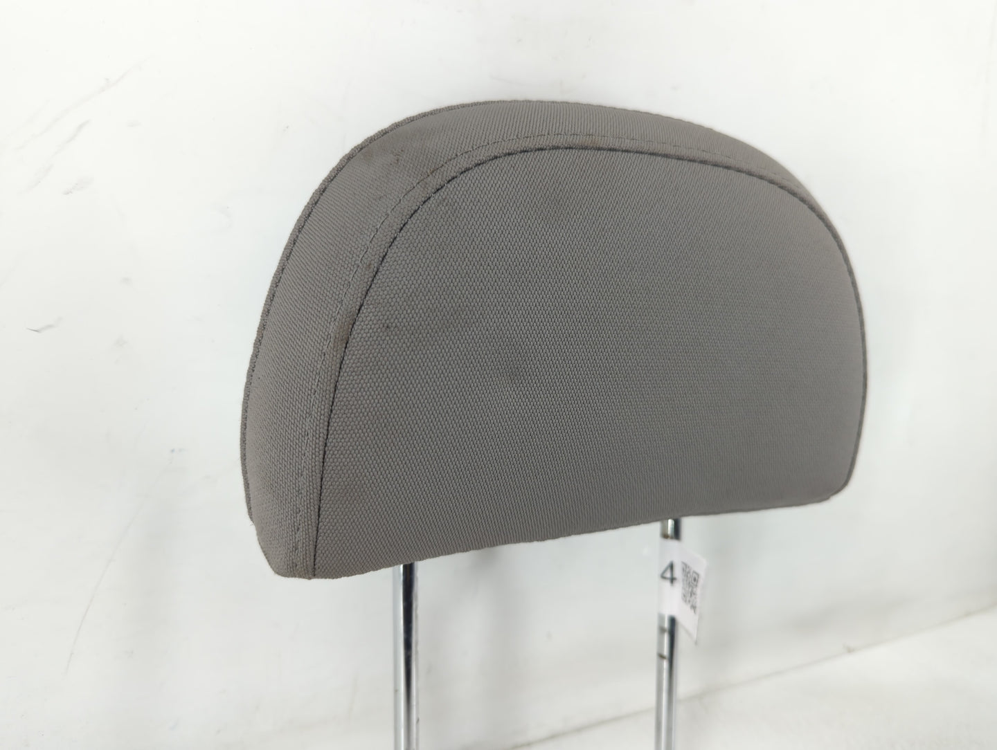 2002 Chevrolet Trailblazer Headrest Head Rest Front Driver Passenger Seat Fits OEM Used Auto Parts - Oemusedautoparts1.com