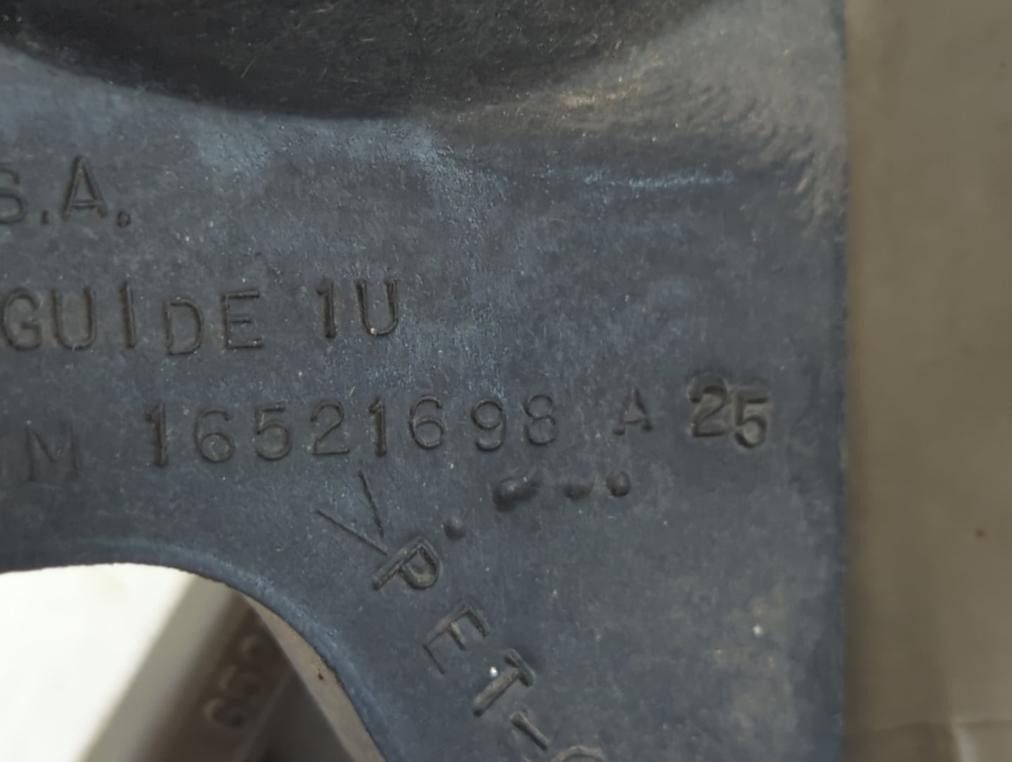 1997-2005 Chevrolet Venture Passenger Right Oem Head Light Headlight Lamp - Oemusedautoparts1.com