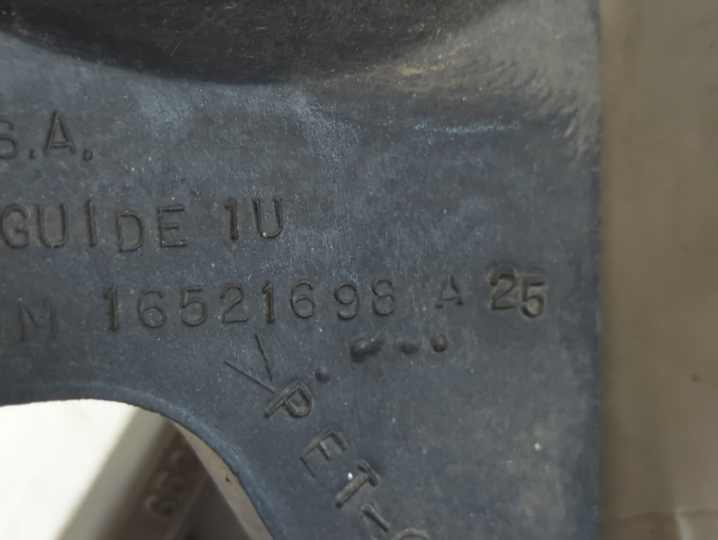 1997-2005 Chevrolet Venture Passenger Right Oem Head Light Headlight Lamp - Oemusedautoparts1.com