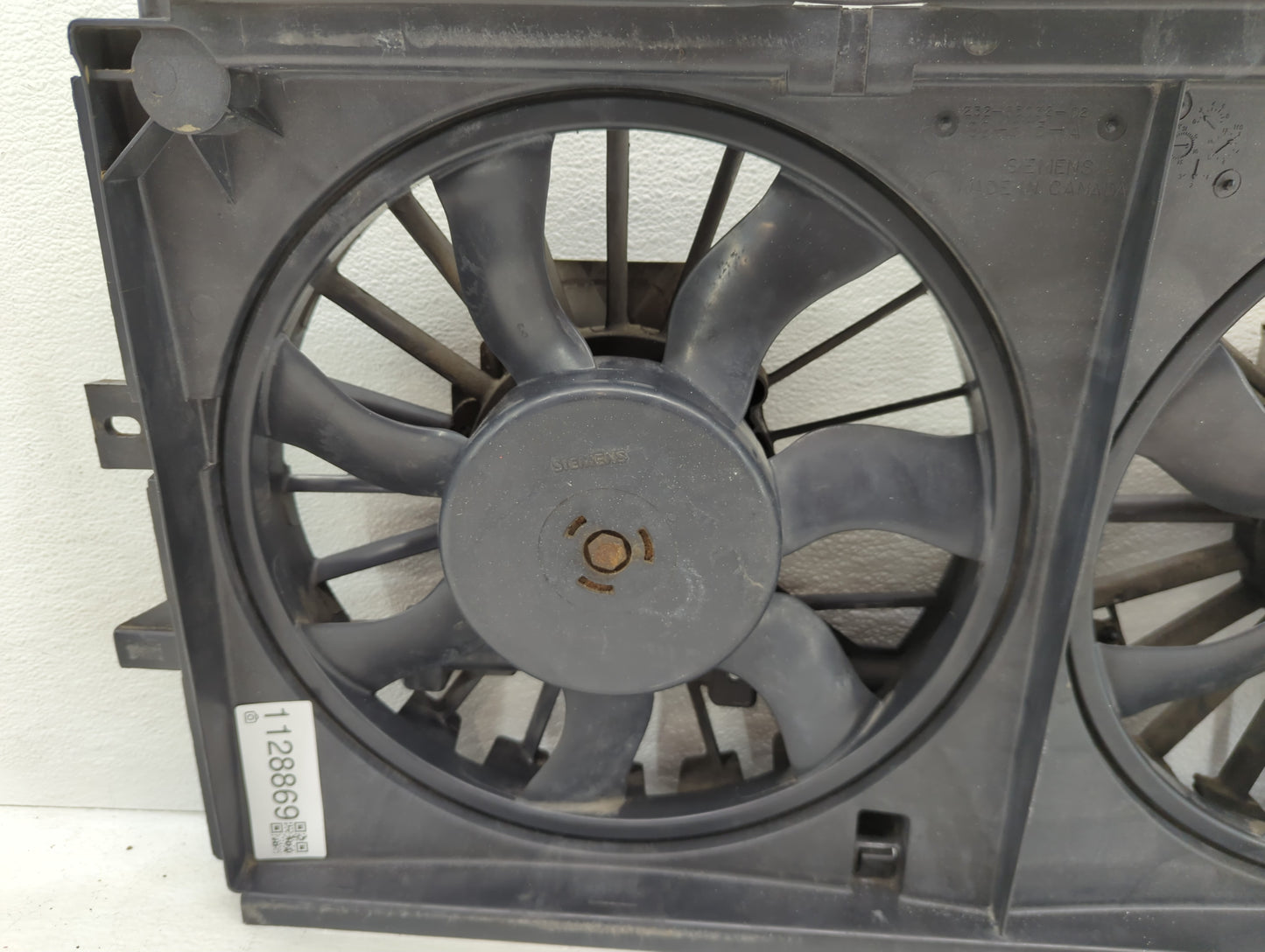 Chevrolet Impala (80 & Up) Impala Front Right Electric Cooling Motor - Oem - Oemusedautoparts1.com