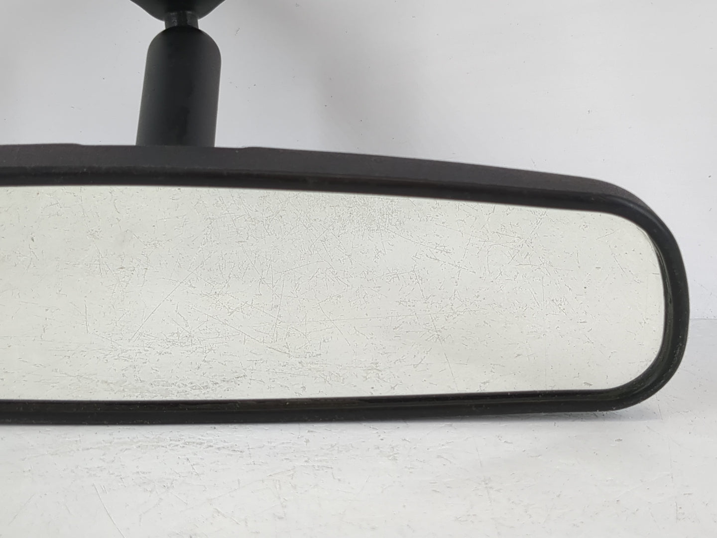 2014-2017 Chrysler 200 Interior Rear View Mirror Replacement OEM P/N:E8011681 Fits Fits 2014 2015 2016 2017 OEM Used Auto Pa