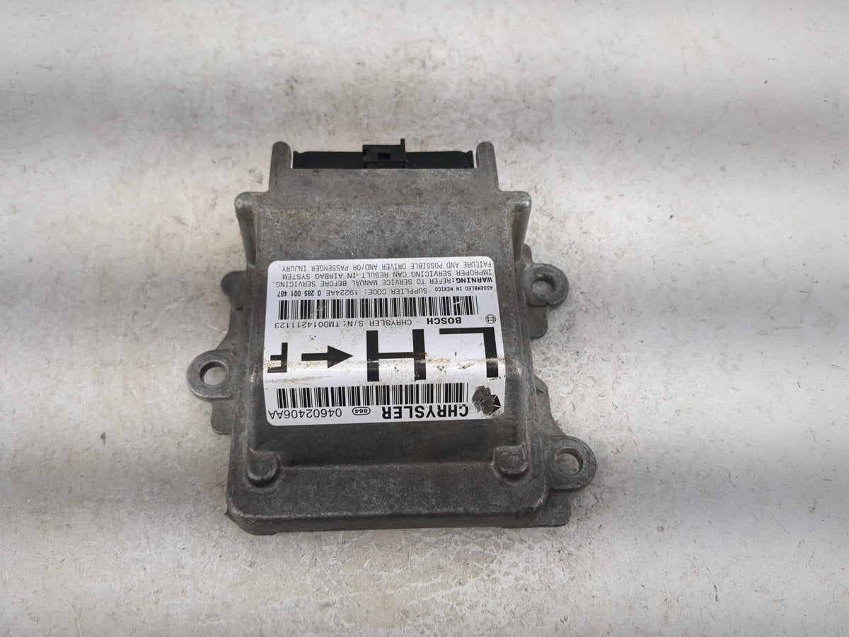 2002-2002 Chrysler Concorde Safety Restraint Srs Airbag Control Module - Oemusedautoparts1.com