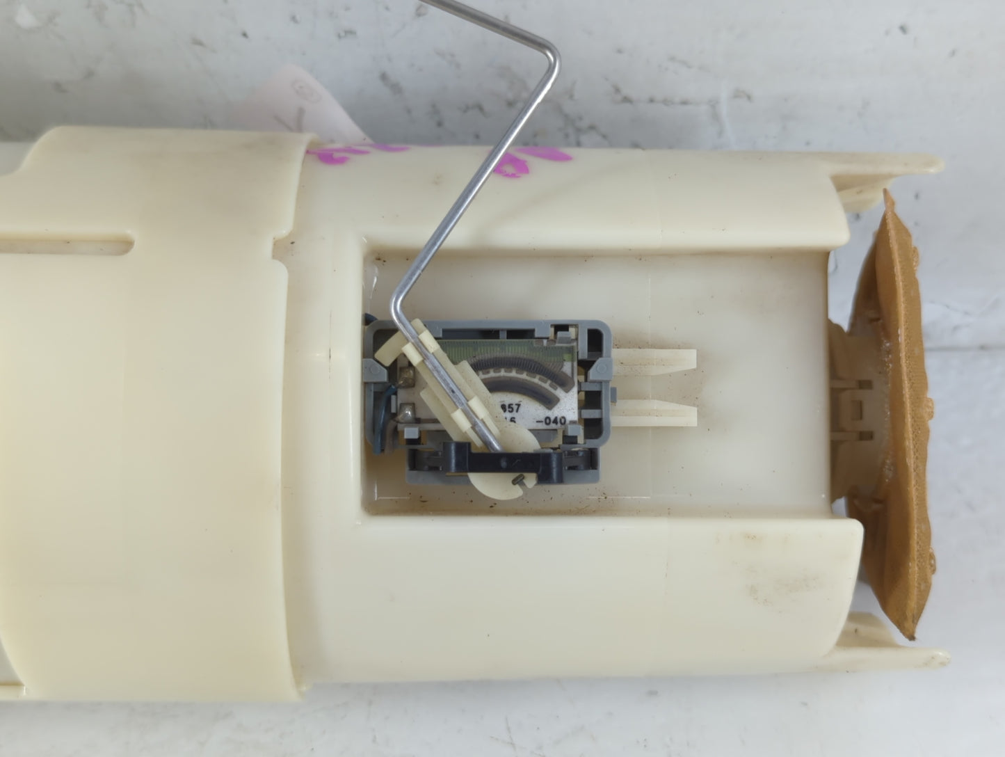 Chrysler Intrepid Electrical Gas Fuel Pump Assembly - Oemusedautoparts1.com