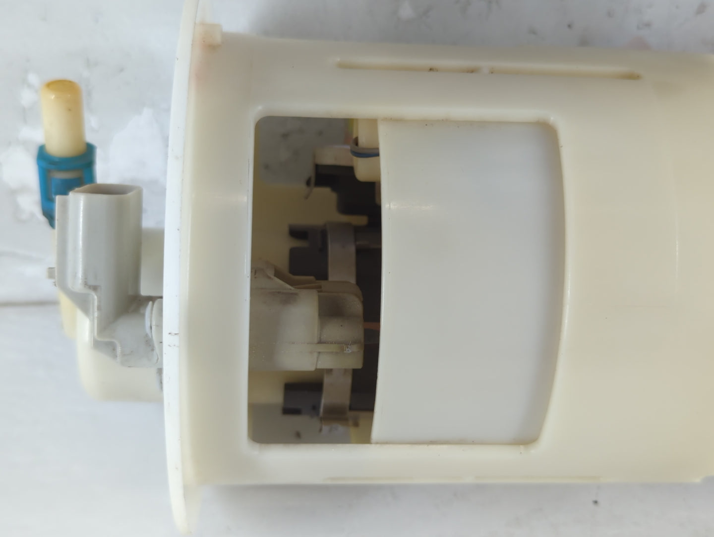 Chrysler Intrepid Electrical Gas Fuel Pump Assembly - Oemusedautoparts1.com