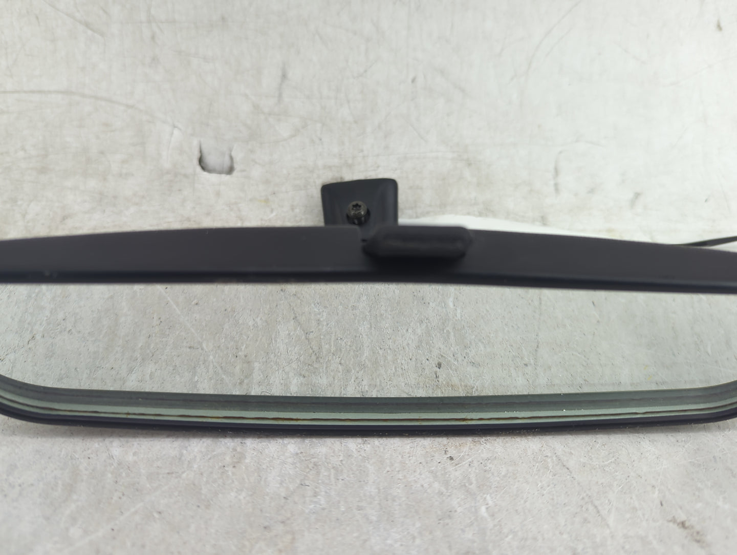 2001-2010 Chrysler Pt Cruiser Interior Rear View Mirror Replacement OEM Fits OEM Used Auto Parts - Oemusedautoparts1.com