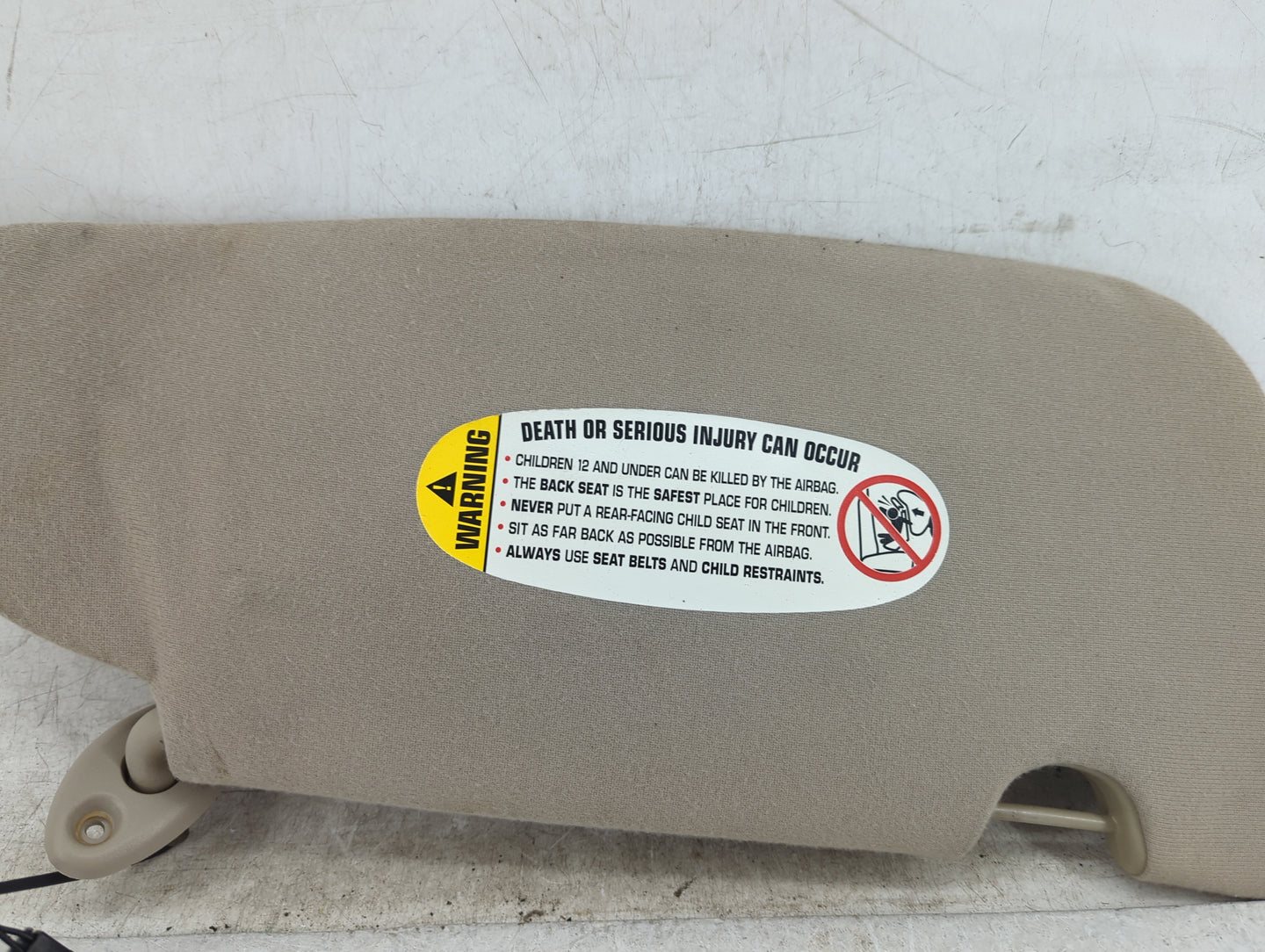 2002 Chrysler Pt Cruiser Sun Visor Shade Replacement Driver Left Mirror Fits OEM Used Auto Parts - Oemusedautoparts1.com