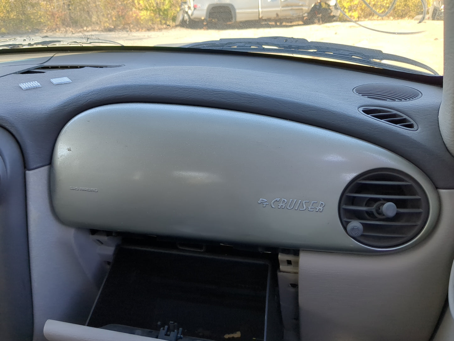 2002 Chrysler Pt Cruiser Air Bag Passenger Right Dashboard OEM Fits OEM Used Auto Parts - Oemusedautoparts1.com