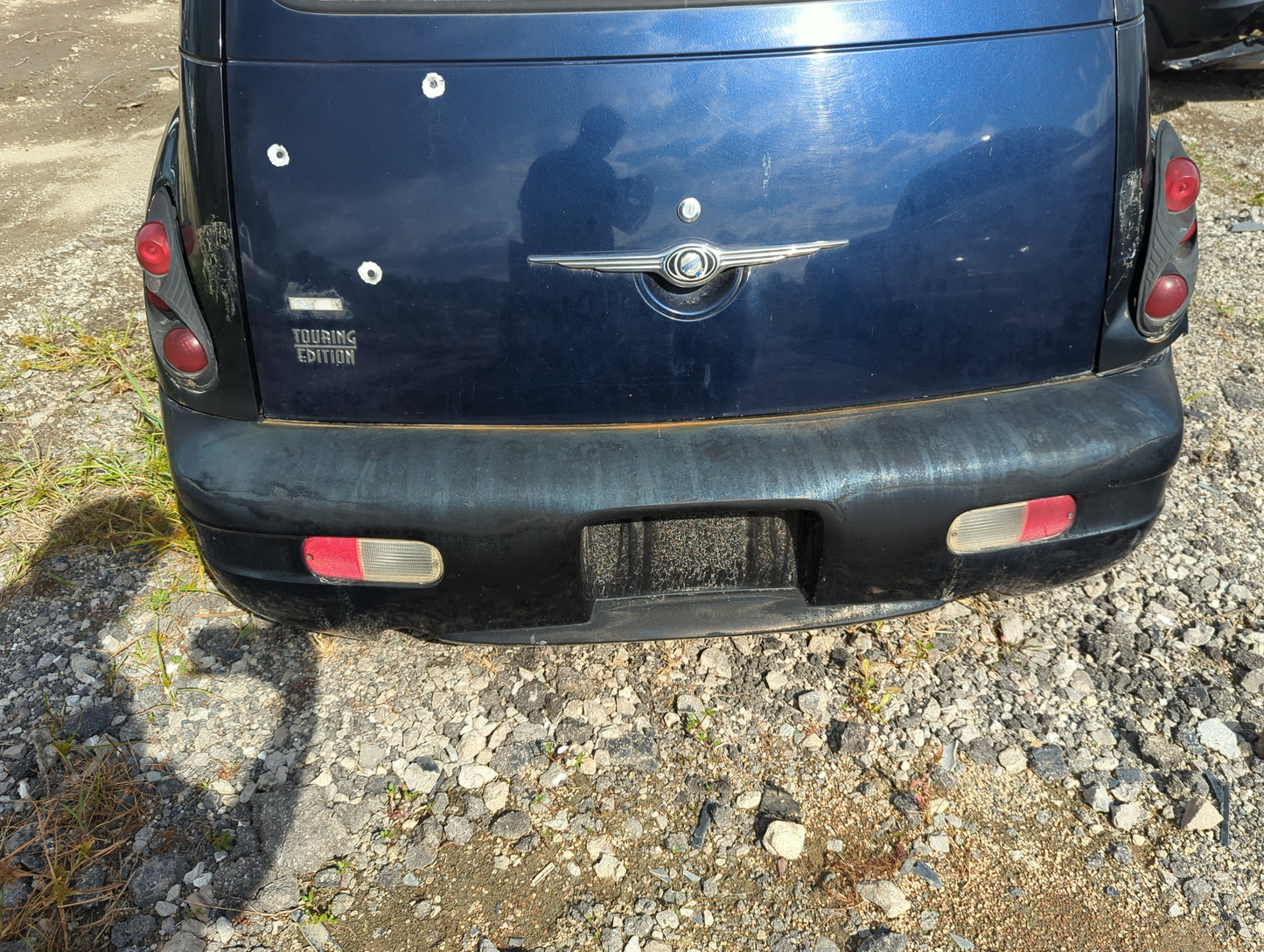2002-2005 Chrysler Pt Cruiser Rear Bumper Assembly Oem - Oemusedautoparts1.com