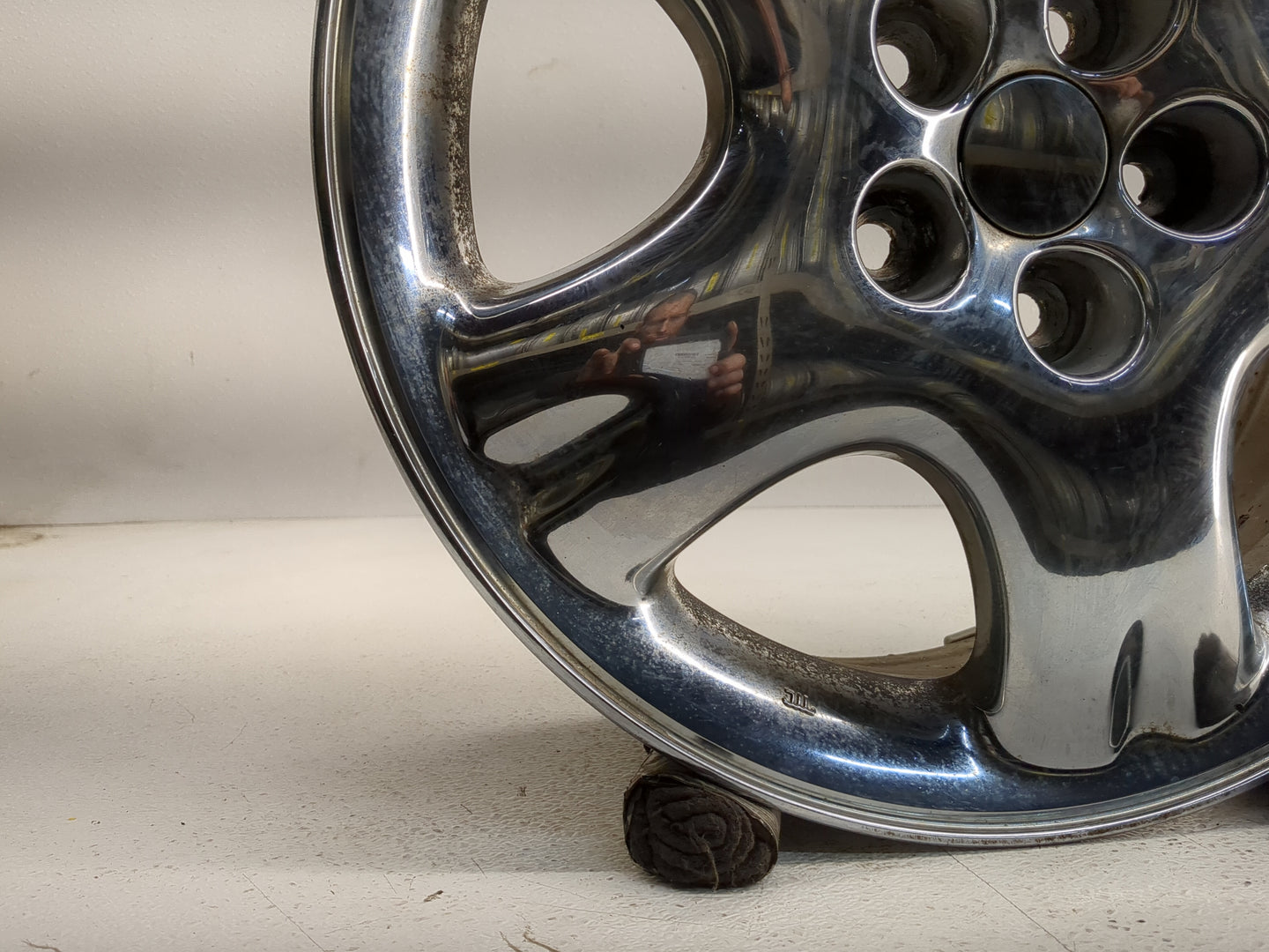 2001-2005 Chrysler Pt Cruiser Oem Wheel Rim - Oemusedautoparts1.com