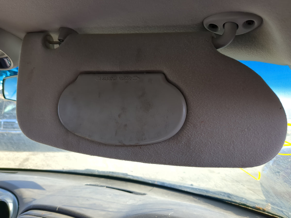 2002 Chrysler Pt Cruiser Sun Visor Shade Replacement Passenger Right Mirror Fits OEM Used Auto Parts - Oemusedautoparts1.com