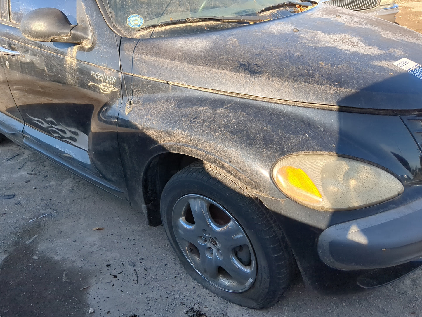 2001-2005 Chrysler Pt Cruiser Passenger Fender - Oemusedautoparts1.com