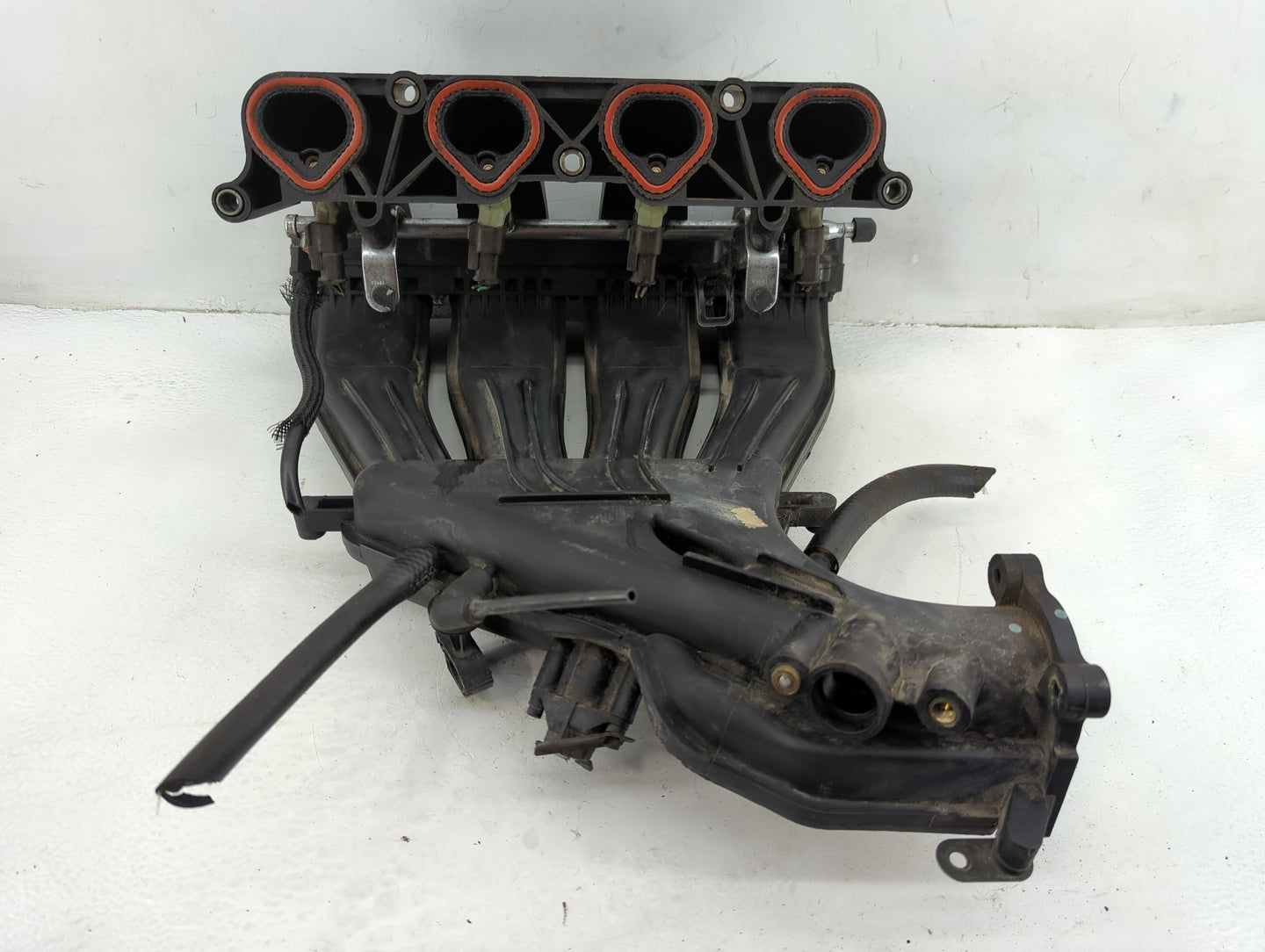 2002 Chrysler Pt Cruiser Air Intake Manifold P/N:04777866AE Fits OEM Used Auto Parts - Oemusedautoparts1.com