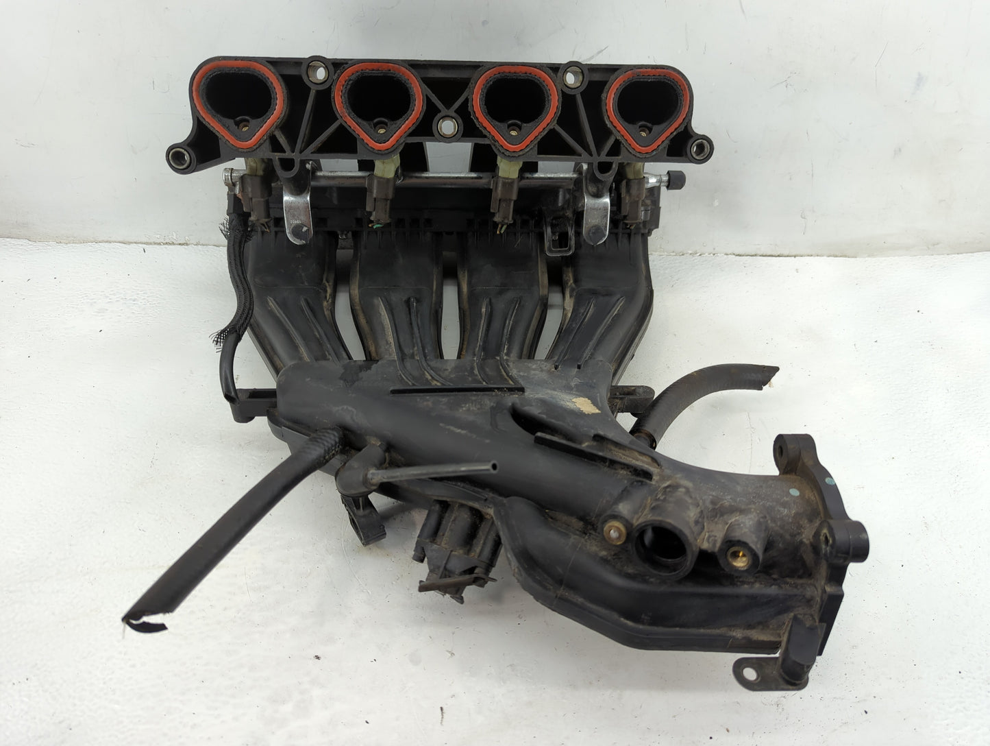 2002 Chrysler Pt Cruiser Air Intake Manifold P/N:04777866AE Fits OEM Used Auto Parts - Oemusedautoparts1.com