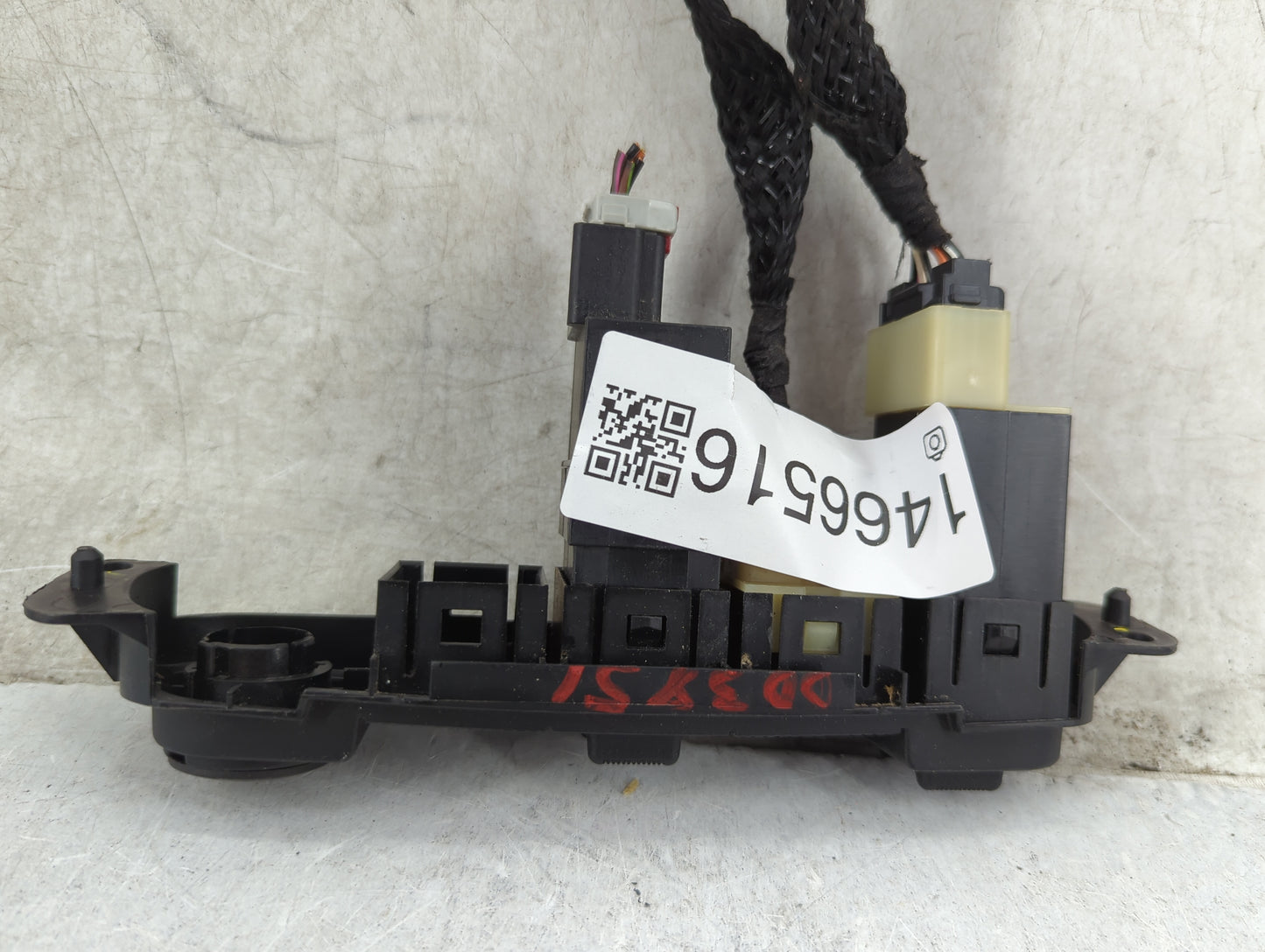 2002 Chrysler Pt Cruiser Master Power Window Switch Replacement Driver Side Left P/N:04671670AB Fits OEM Used Auto Parts - O