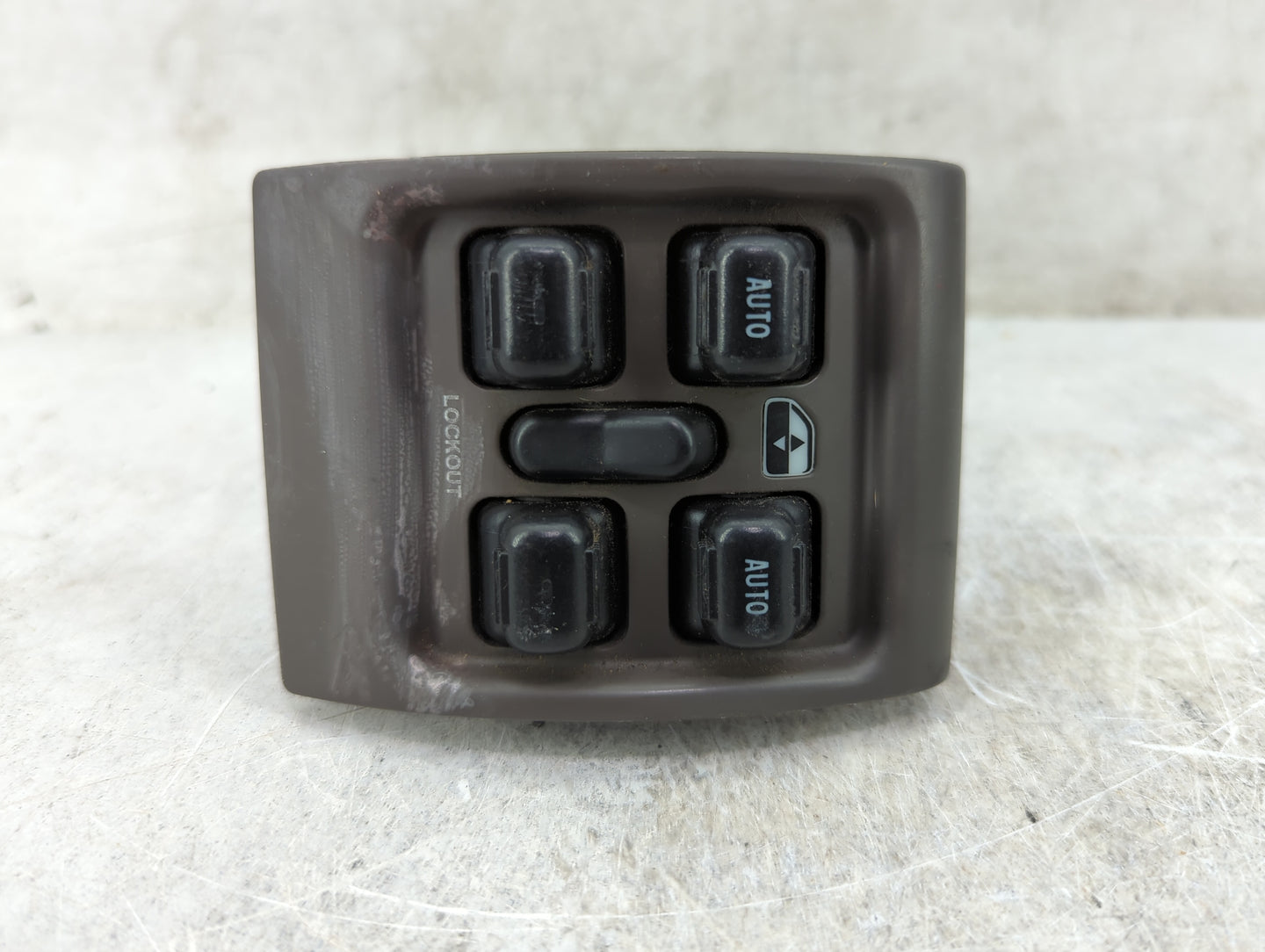 2001-2010 Chrysler Pt Cruiser Master Power Window Switch Replacement Driver Side Left P/N:0UK931L8AA Fits OEM Used Auto Part