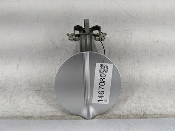 2002 Chrysler Pt Cruiser Fuel Tank Door Lid Gas Tank Silver - Oemusedautoparts1.com