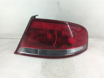 2001-2002 Chrysler Sebring Tail Light Assembly Passenger Right OEM Fits Fits 2001 2002 OEM Used Auto Parts - Oemusedautopart