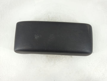 2001-2002 Chrysler Sebring Center Console Armrest Cover Lid P/N:VB9425 Fits Fits 2001 2002 OEM Used Auto Parts - Oemusedauto