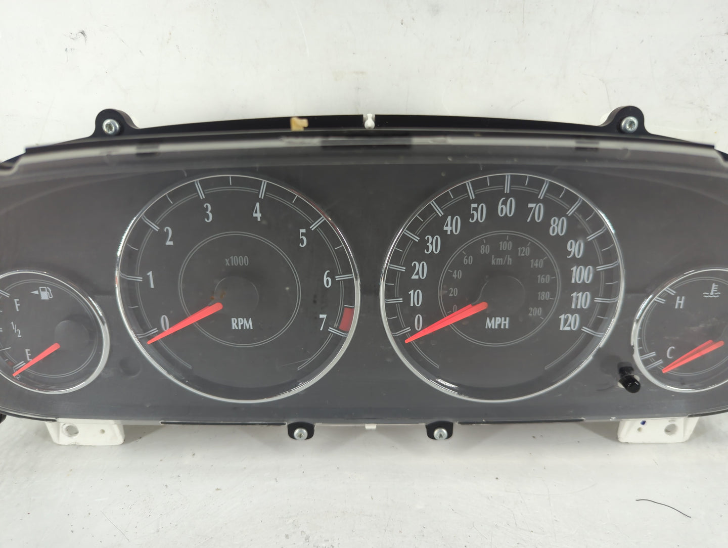 2001-2002 Chrysler Sebring Instrument Cluster Speedometer Gauges P/N:P05026194AH Fits Fits 2001 2002 OEM Used Auto Parts - O