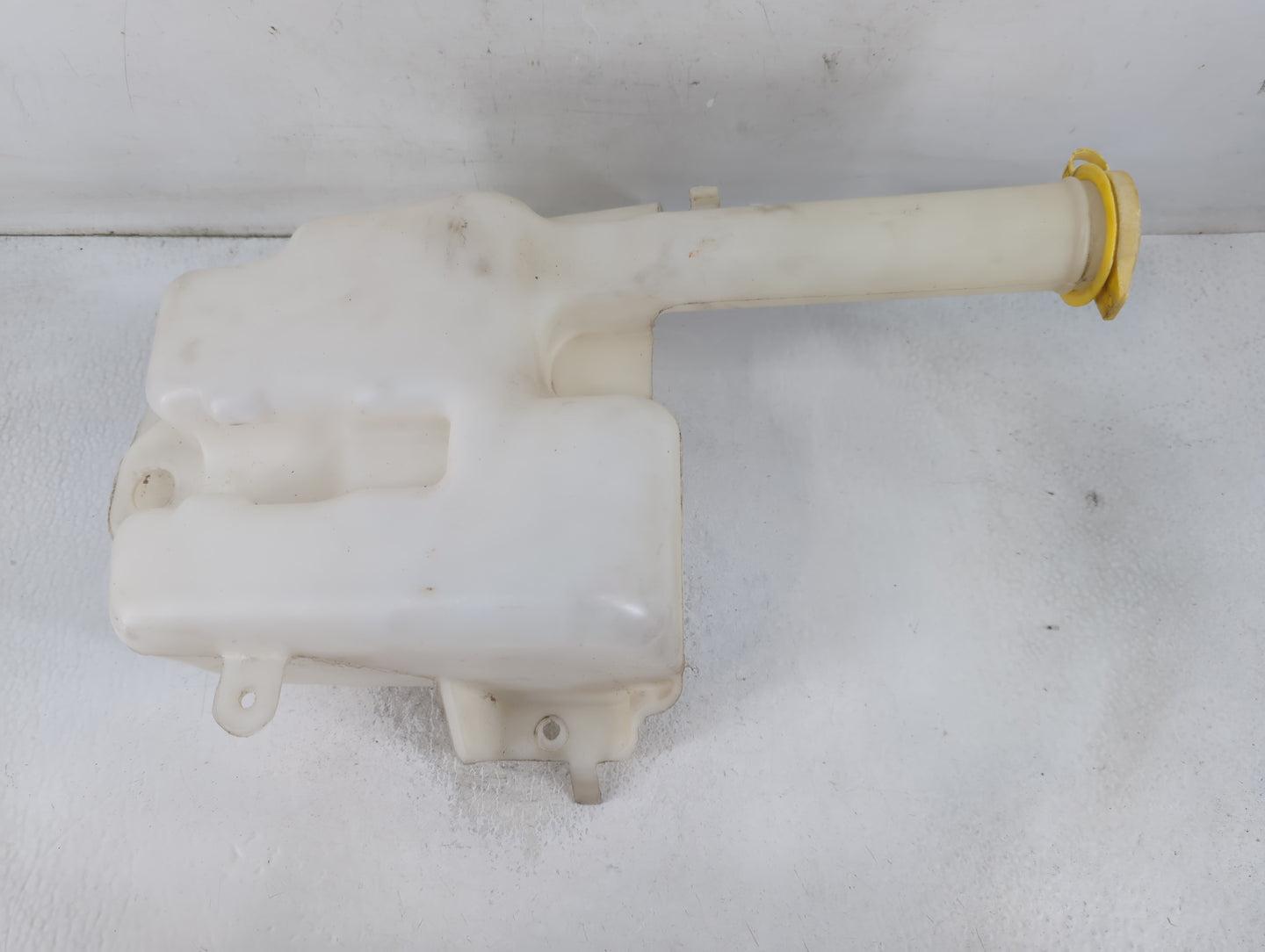 2000-2005 Chrysler Sebring Windshield Washer Fluid Reservoir Bottle Oem - Oemusedautoparts1.com