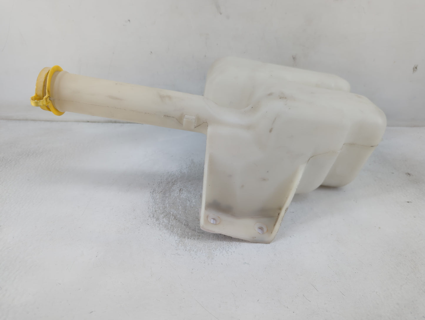 2000-2005 Chrysler Sebring Windshield Washer Fluid Reservoir Bottle Oem - Oemusedautoparts1.com