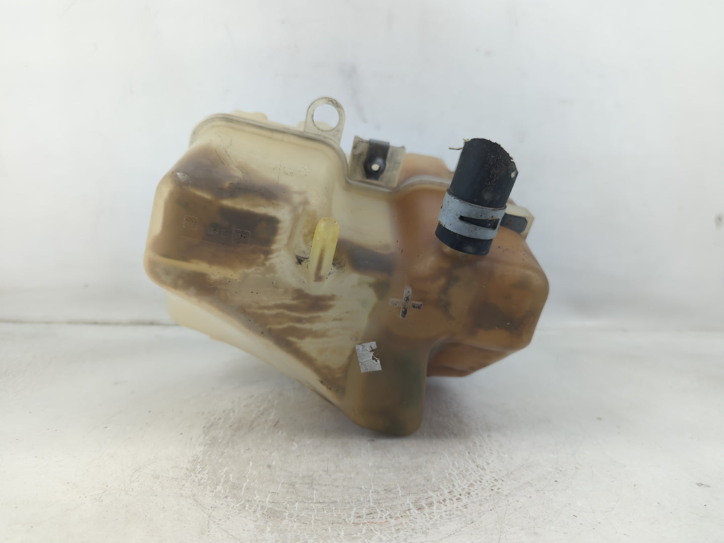 2001 Chrysler Sebring Radiator Coolant Overflow Expansion Tank Bottle 806897 - Oemusedautoparts1.com