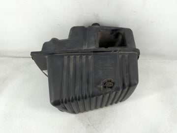 2001-2006 Chrysler Sebring Air Cleaner Intake-duct Hose Tube