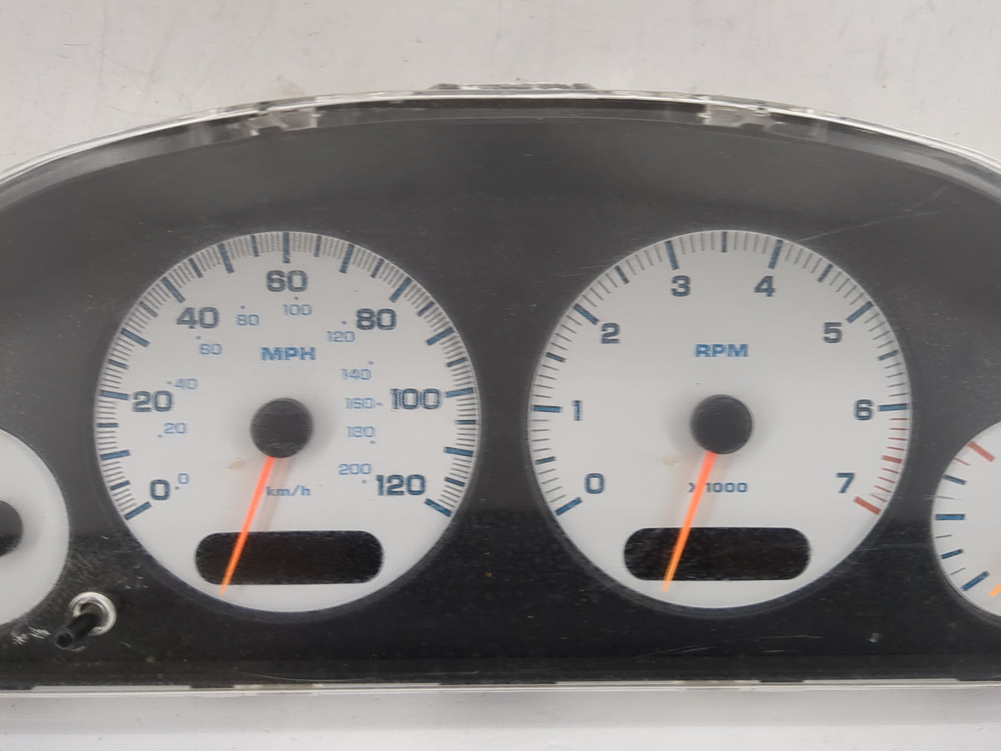 2002 Chrysler Town & Country Instrument Cluster Speedometer Gauges P/N:P04685748AI Miles:119K Fits OEM Used Auto Parts - Oem