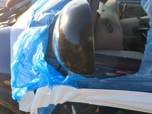 2001-2005 Chrysler Town & Country Side Mirror Replacement Driver Left View Door Mirror Fits Fits 2001 2002 2003 2004 2005 OEM Used Auto Parts