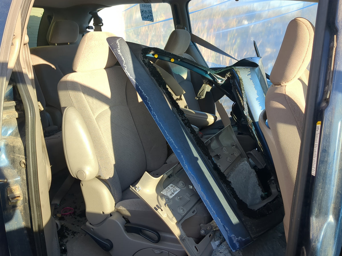 2002 Chrysler Town & Country Rear Seat Oem - Oemusedautoparts1.com