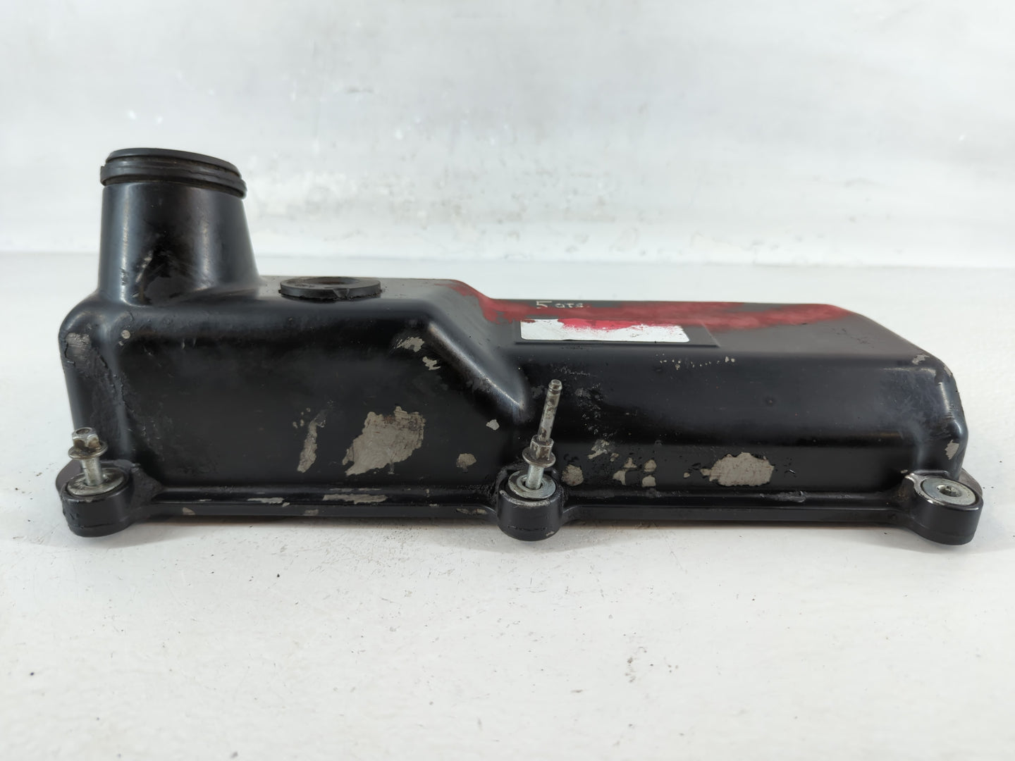 2002 Chrysler Windsor Driver Left Cylinder Head Valve Cover P/N:F7UE-6A513-DA Fits OEM Used Auto Parts - Oemusedautoparts1.c
