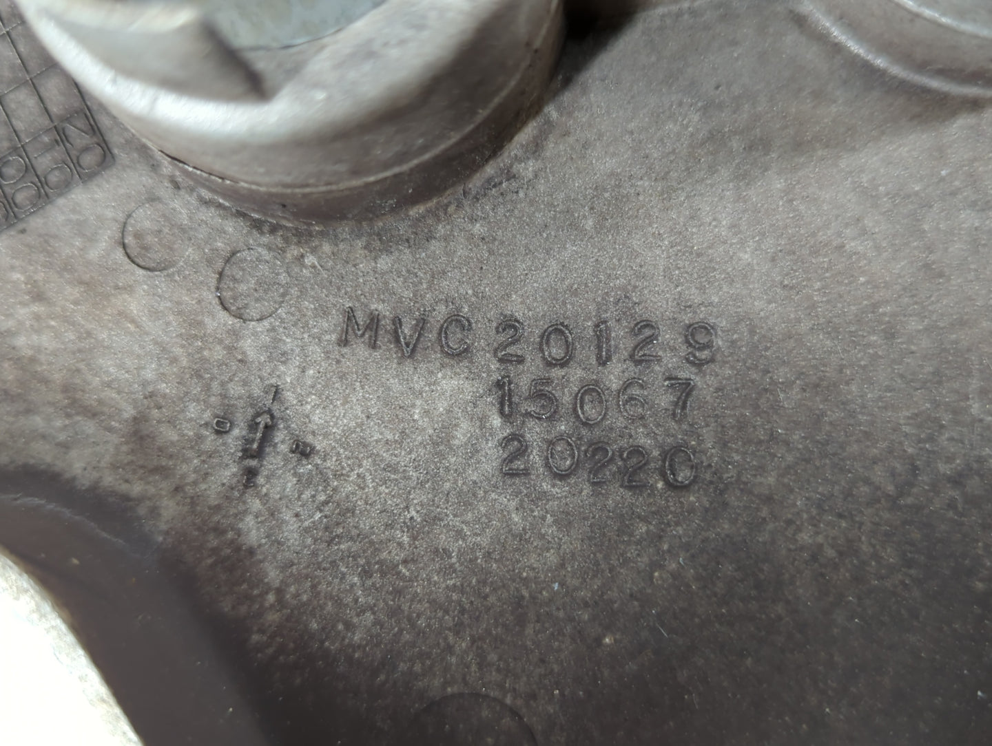2002 Dodge Caliber Hubcap Wheel Cover - Oemusedautoparts1.com