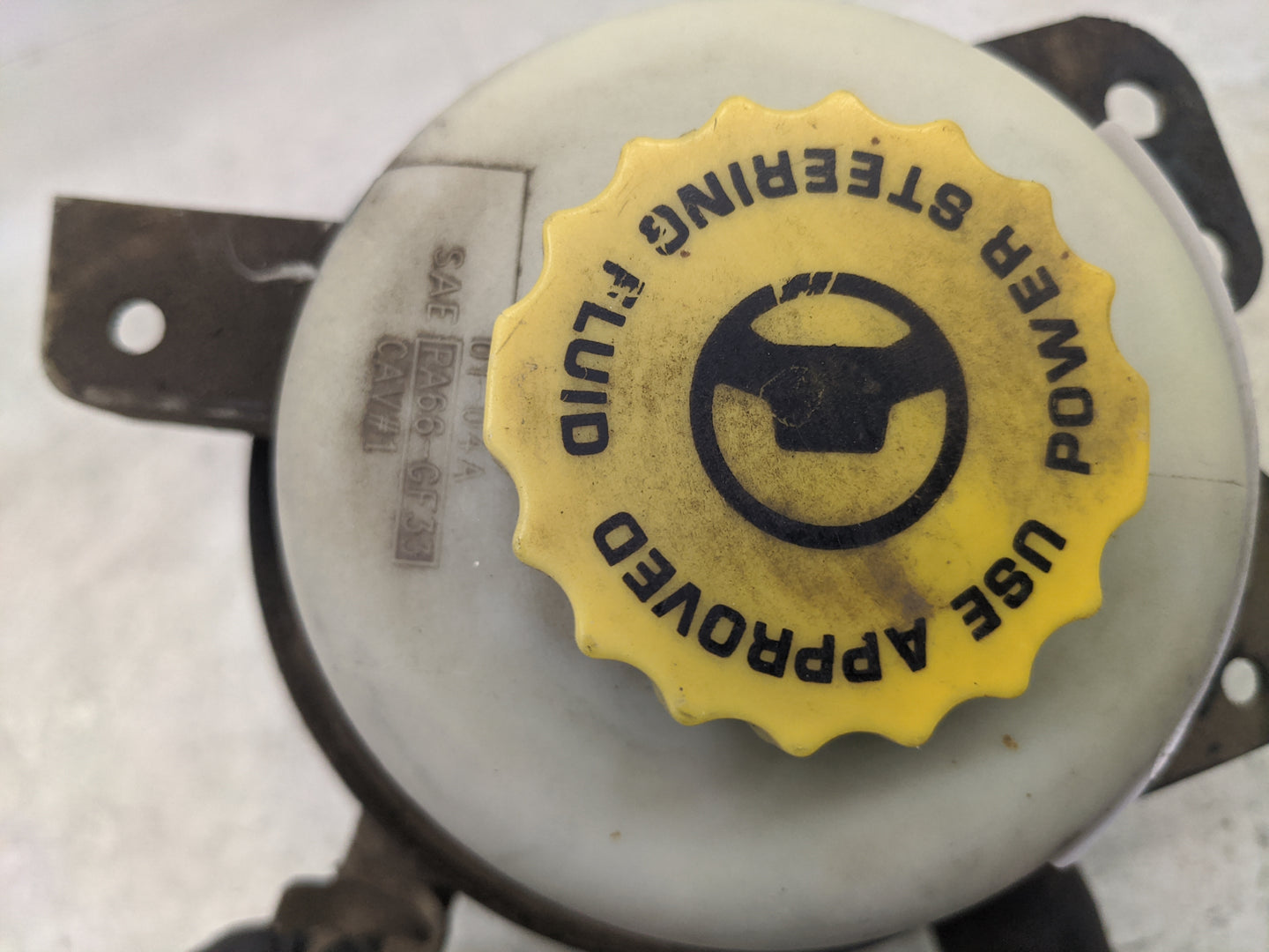 2002 Dodge Caravan Power Steering Reservoir - Oemusedautoparts1.com
